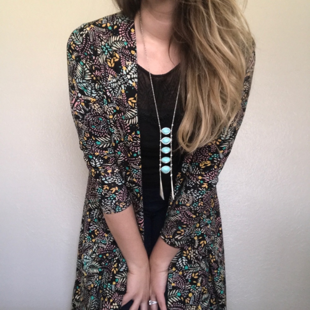 [ Lularoe] Sarah Floral BLACK